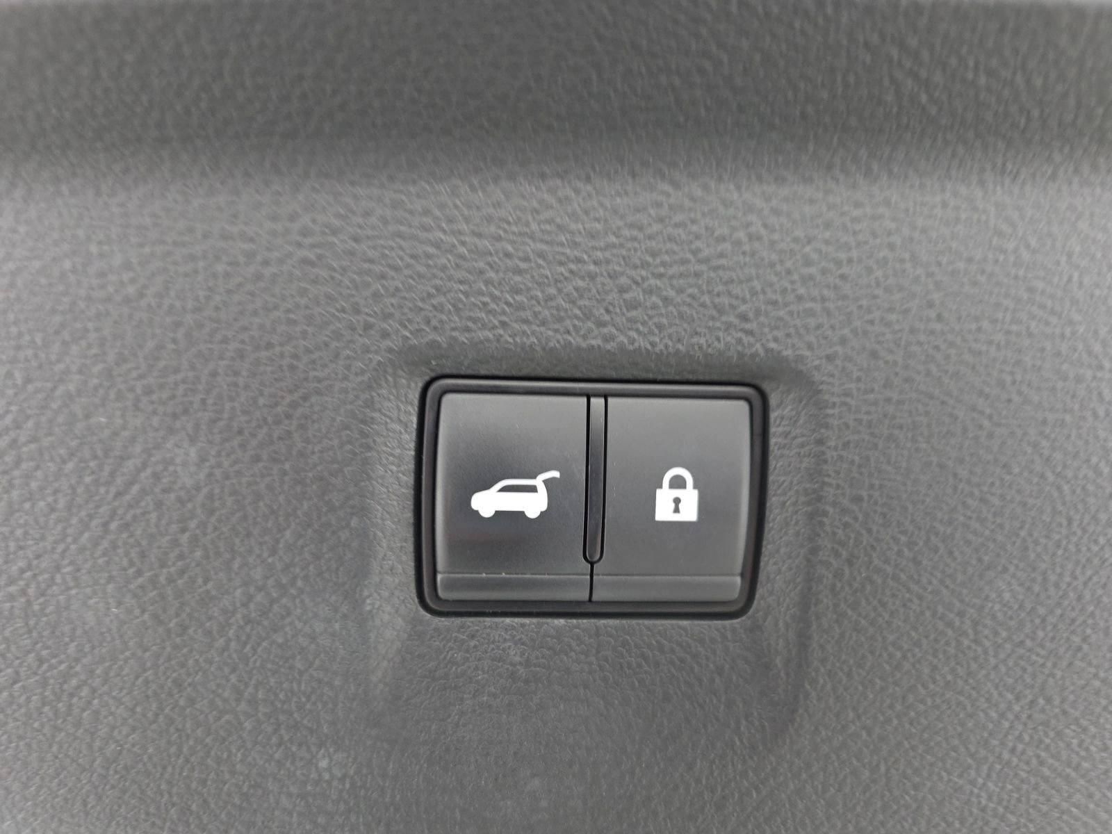 Certified 2023 INFINITI QX60 Sensory w/ Vision Package FWD image 16