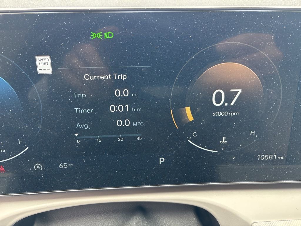 Used 2025 Hyundai Tucson Limited image 4