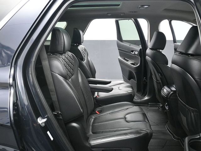 Used 2022 Hyundai Palisade Limited w/ Winter Package image 13