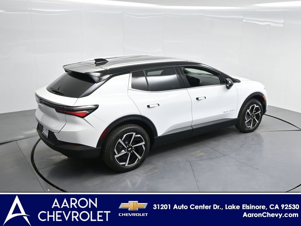 New 2026 Chevrolet Equinox EV LT AWD/4WD image 44