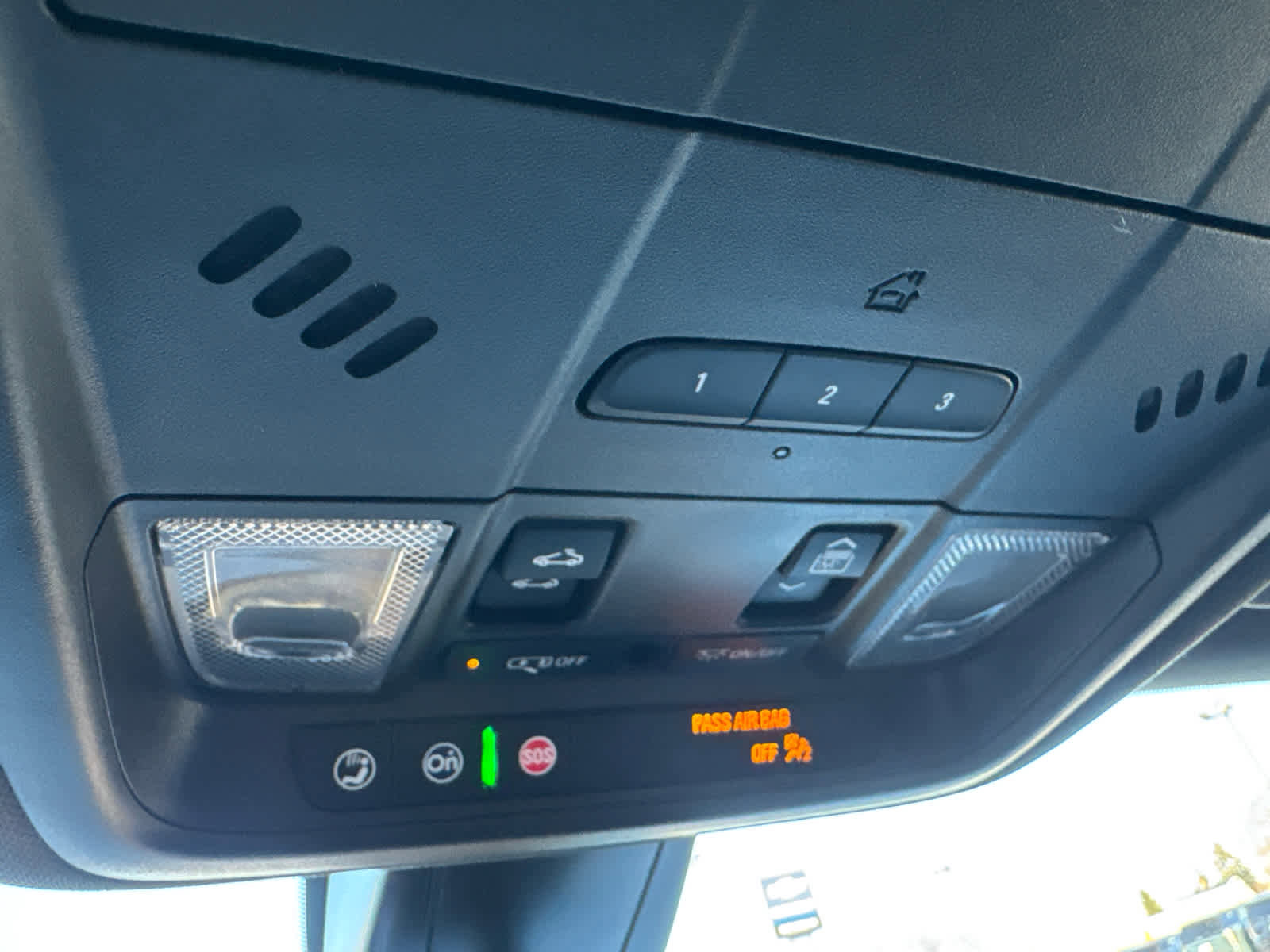 Used 2024 Chevrolet Blazer RS w/ Driver Confidence II Package image 30