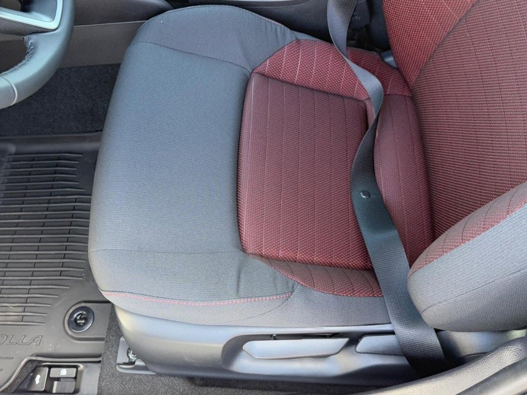 New 2026 Toyota Corolla SE image 12