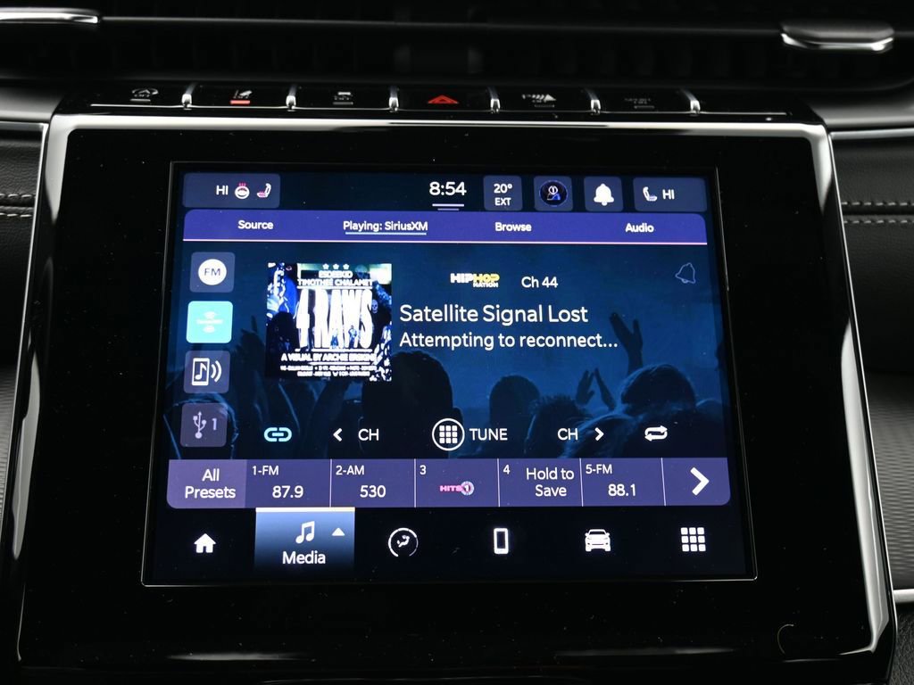 New 2025 Jeep Grand Cherokee L Altitude image 26