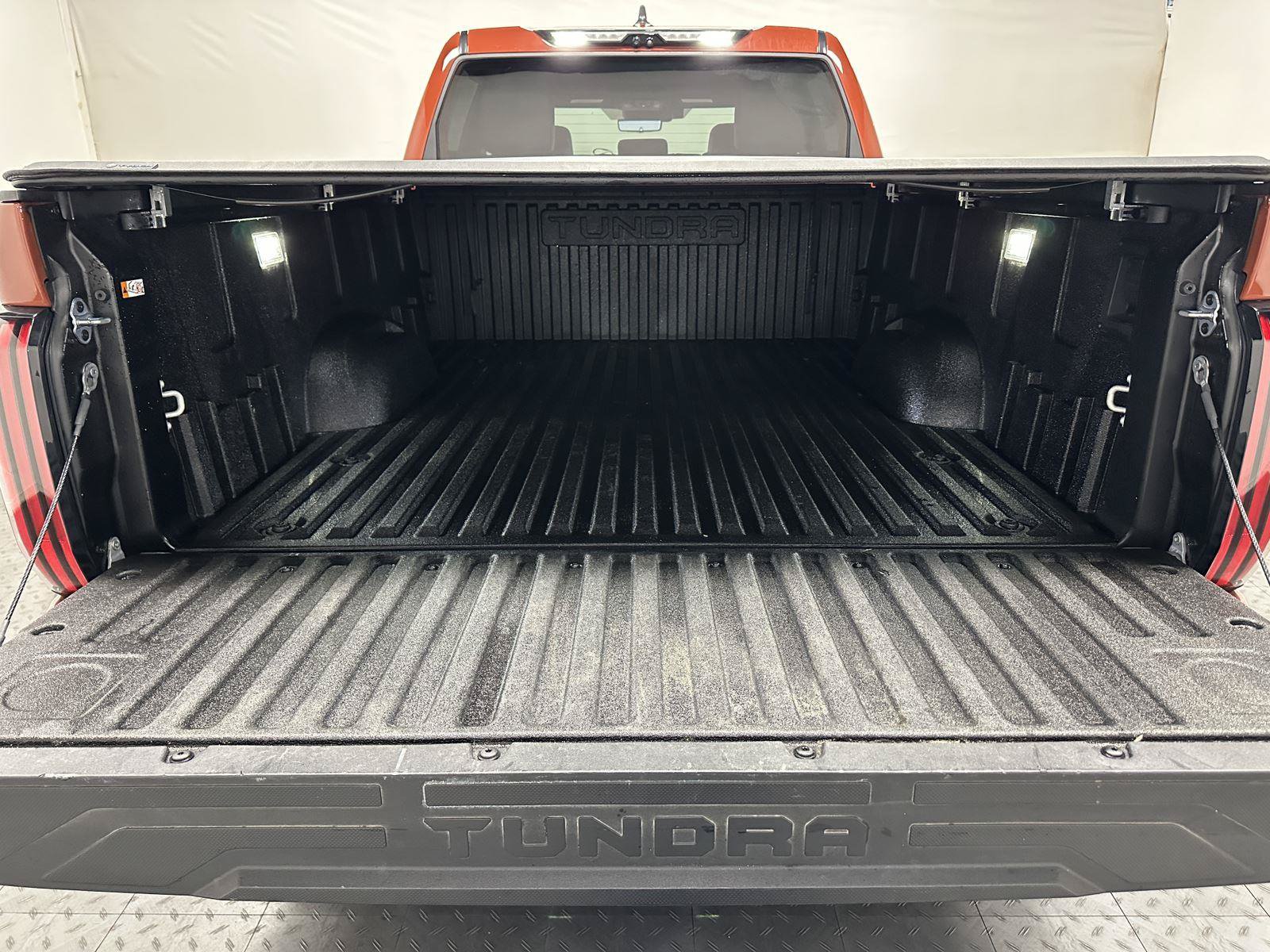 Used 2025 Toyota Tundra Limited w/ TRD Off-Road Package AWD/4WD image 32