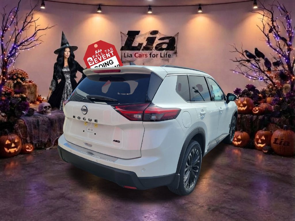 New 2026 Nissan Rogue Dark Armor AWD/4WD image 3
