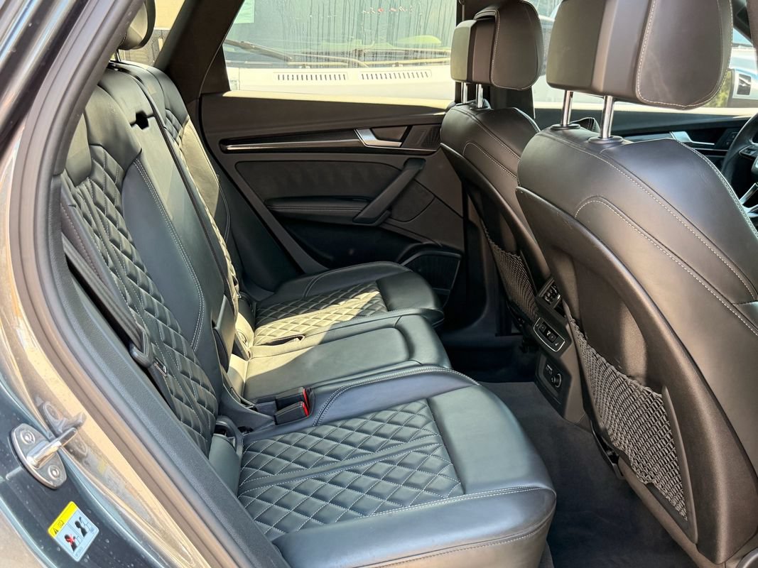 Used 2022 Audi SQ5 Prestige w/ Prestige Package AWD/4WD image 4