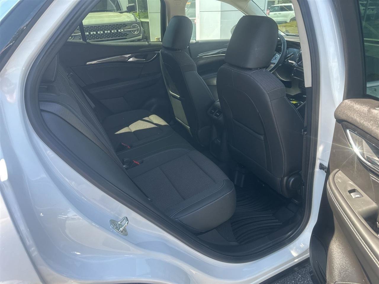 Used 2022 Buick Envision Preferred FWD image 13