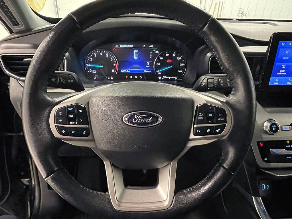 Used 2022 Ford Explorer XLT w/ Equipment Group 202A image 37