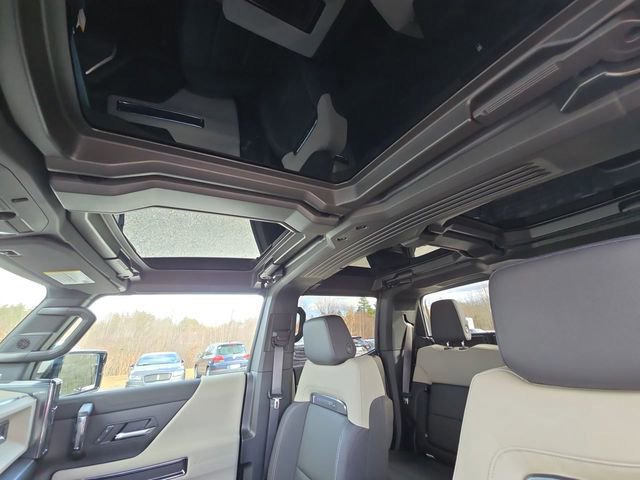 New 2026 GMC Hummer EV 4x4 Crew Cab image 19