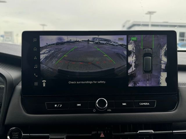 Used 2025 Mitsubishi Outlander Trail Edition image 35