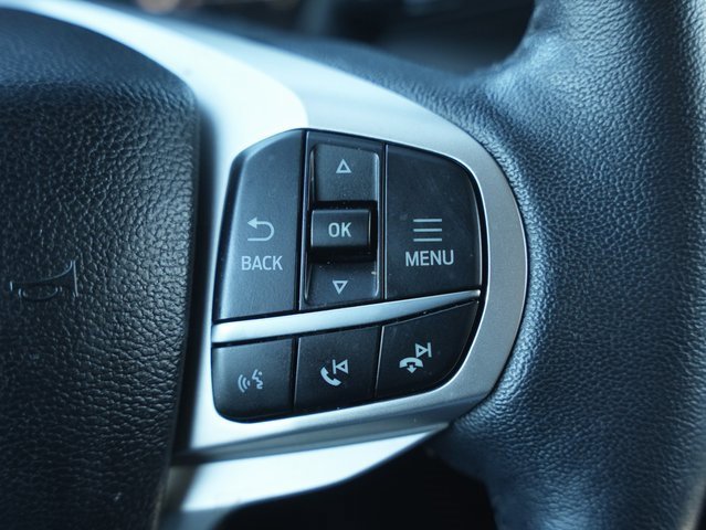 Used 2022 Ford Explorer XLT w/ Equipment Group 202A image 17