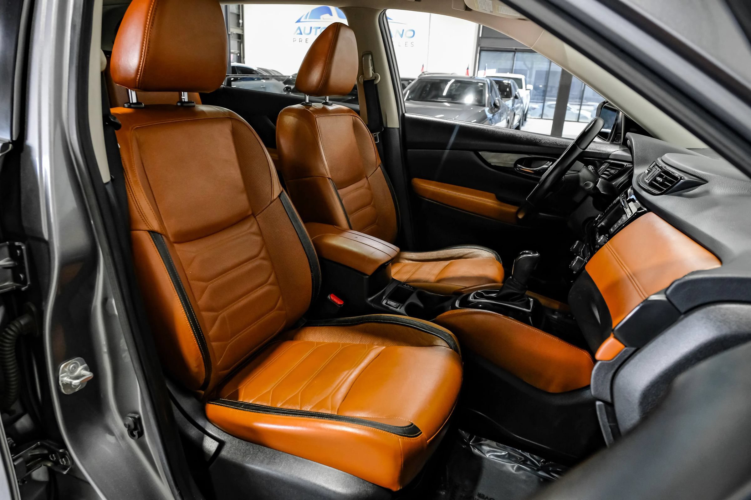 Used 2018 Nissan Rogue SL w/ Premium Package FWD image 43