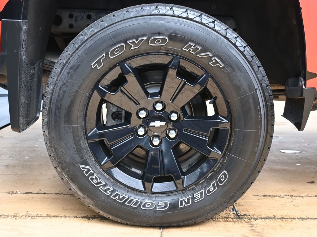 Used 2022 Chevrolet Colorado Z71 w/ Z71 Midnight Edition AWD/4WD image 13
