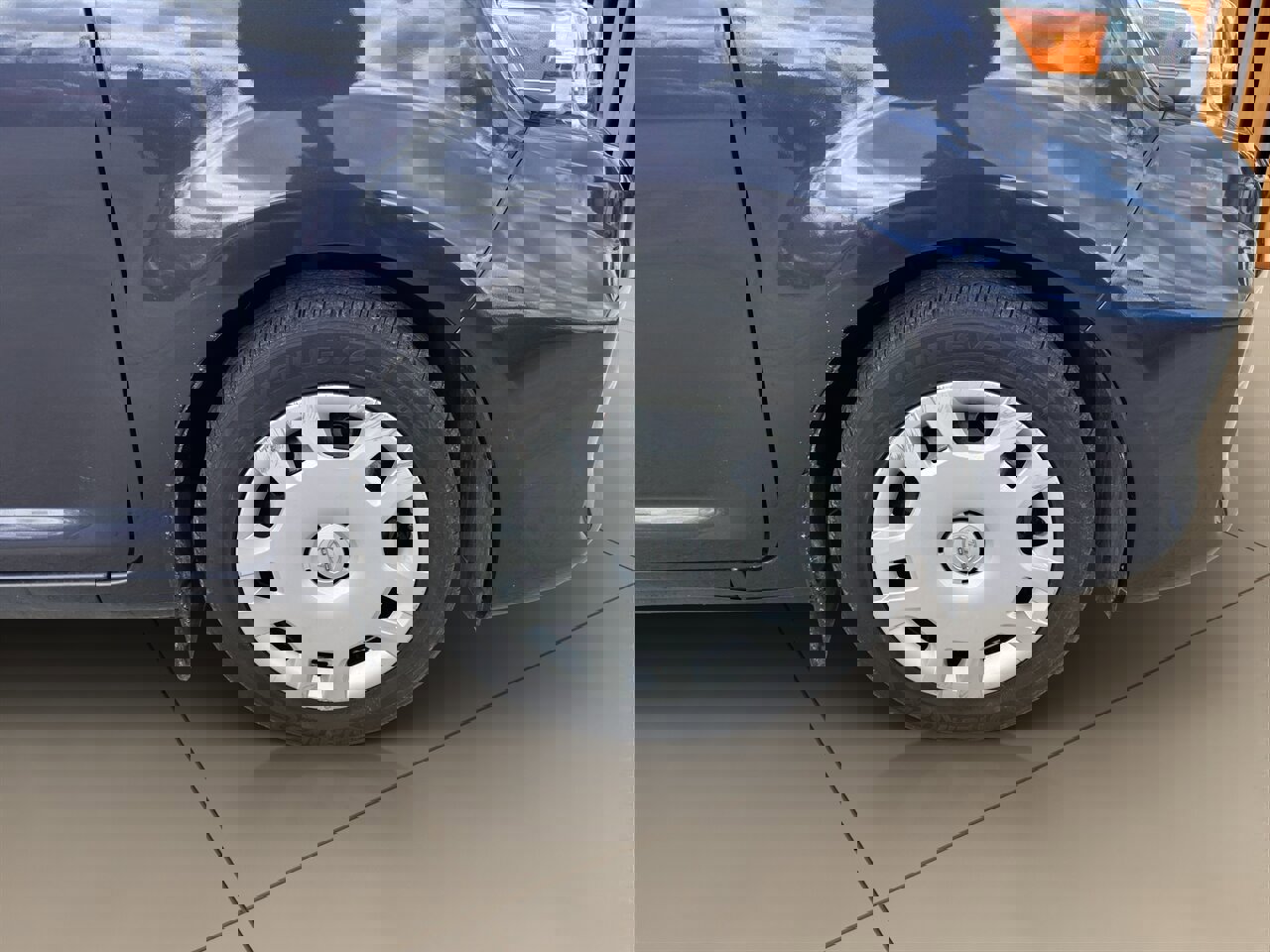 Used 2012 Scion xB image 19