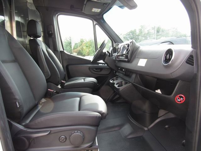 New 2025 Mercedes-Benz Sprinter 2500 image 15