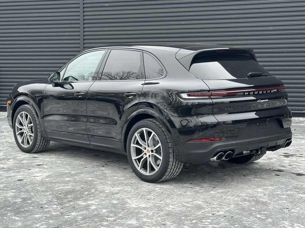 New 2026 Porsche Cayenne AWD/4WD image 3