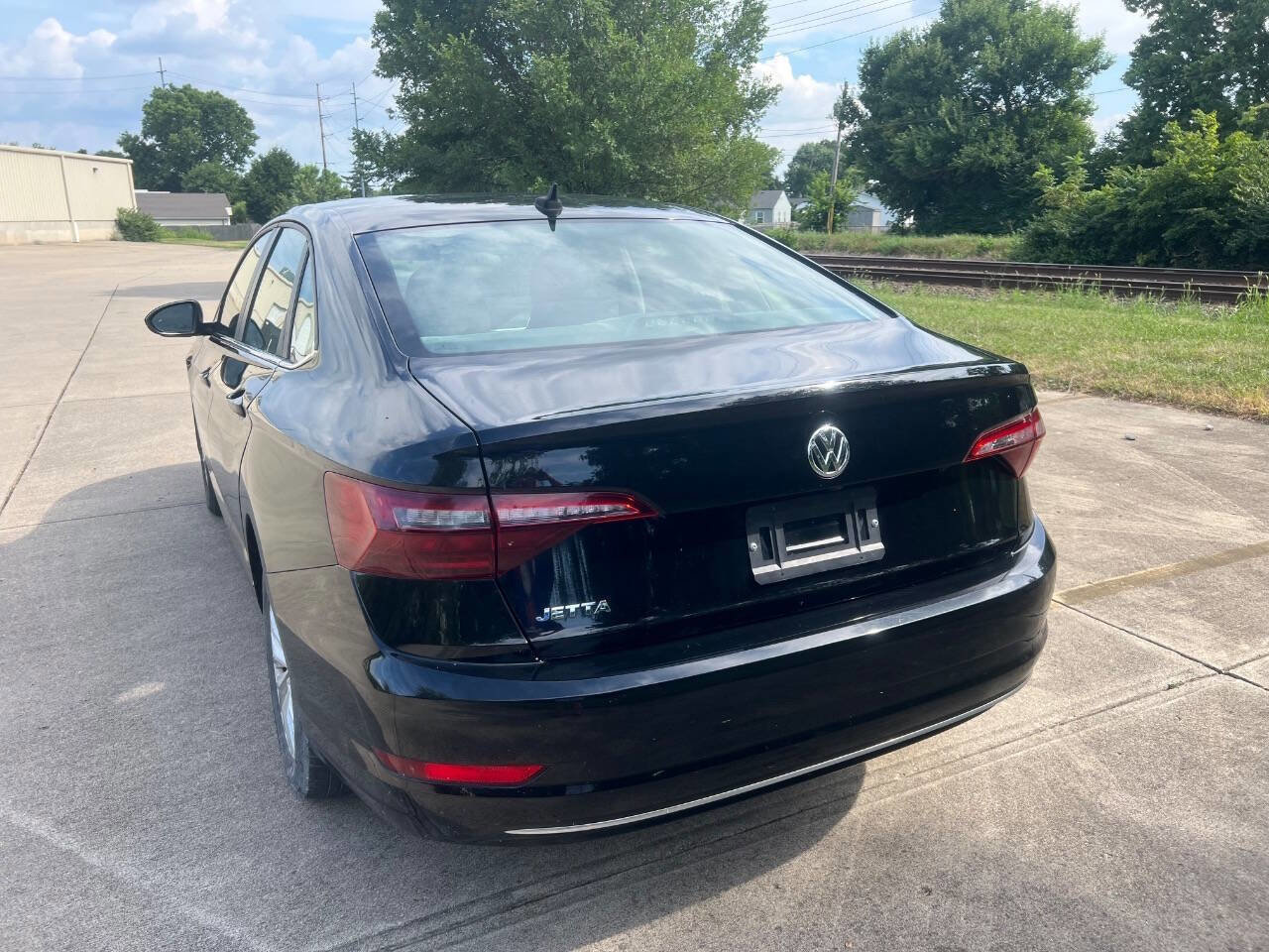 Used 2020 Volkswagen Jetta S w/ Driver Assistance Package FWD image 2