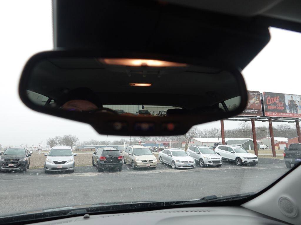 Used 2020 Chevrolet Trax Premier image 18