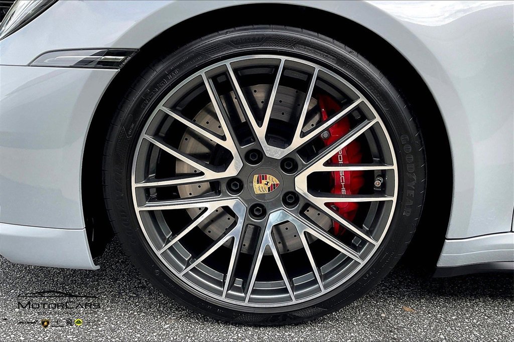 Used 2024 Porsche 911 Turbo image 10