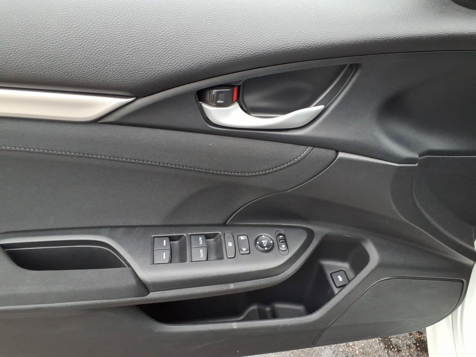 Used 2018 Honda Civic EX image 14