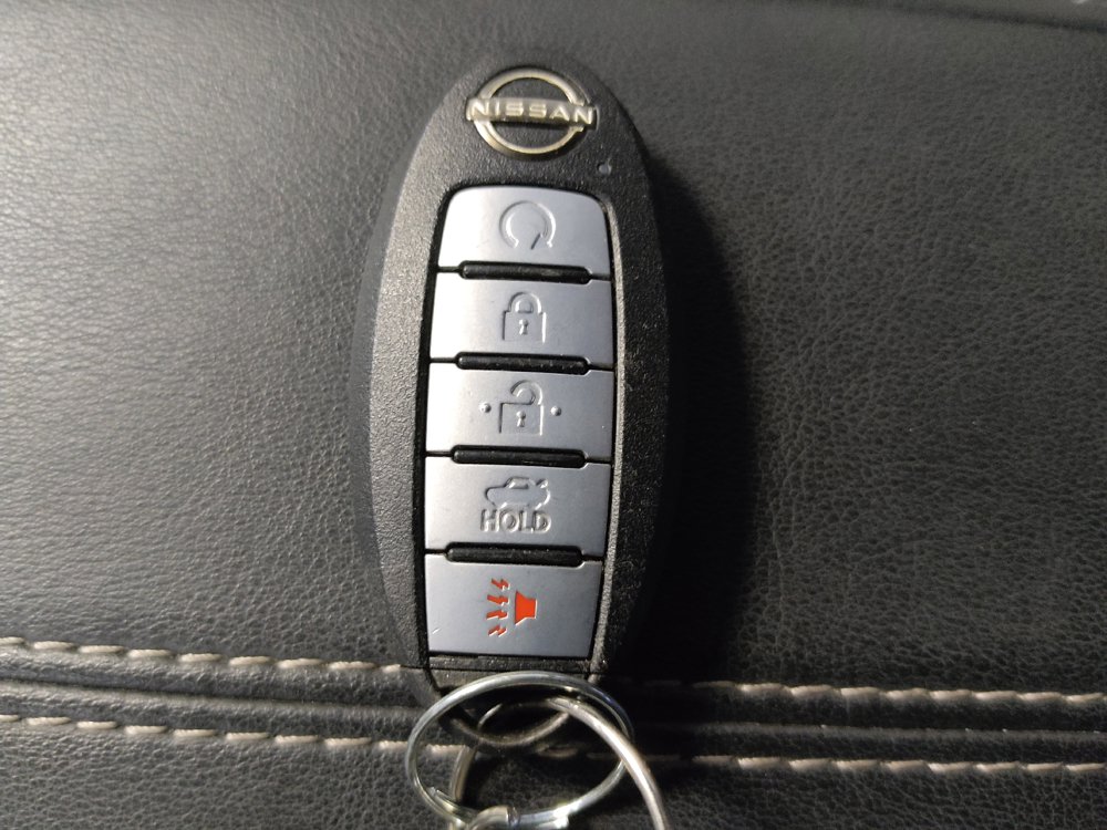 Used 2025 Nissan Altima 2.5 SV FWD image 32