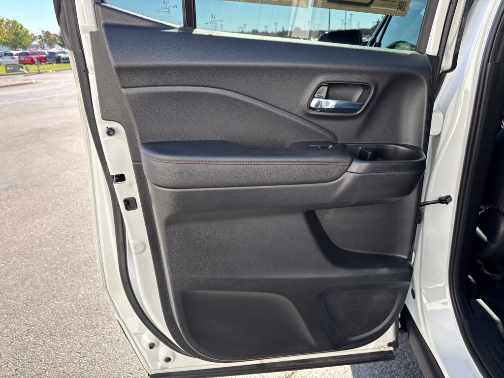 Certified 2024 Honda Ridgeline Black Edition image 34