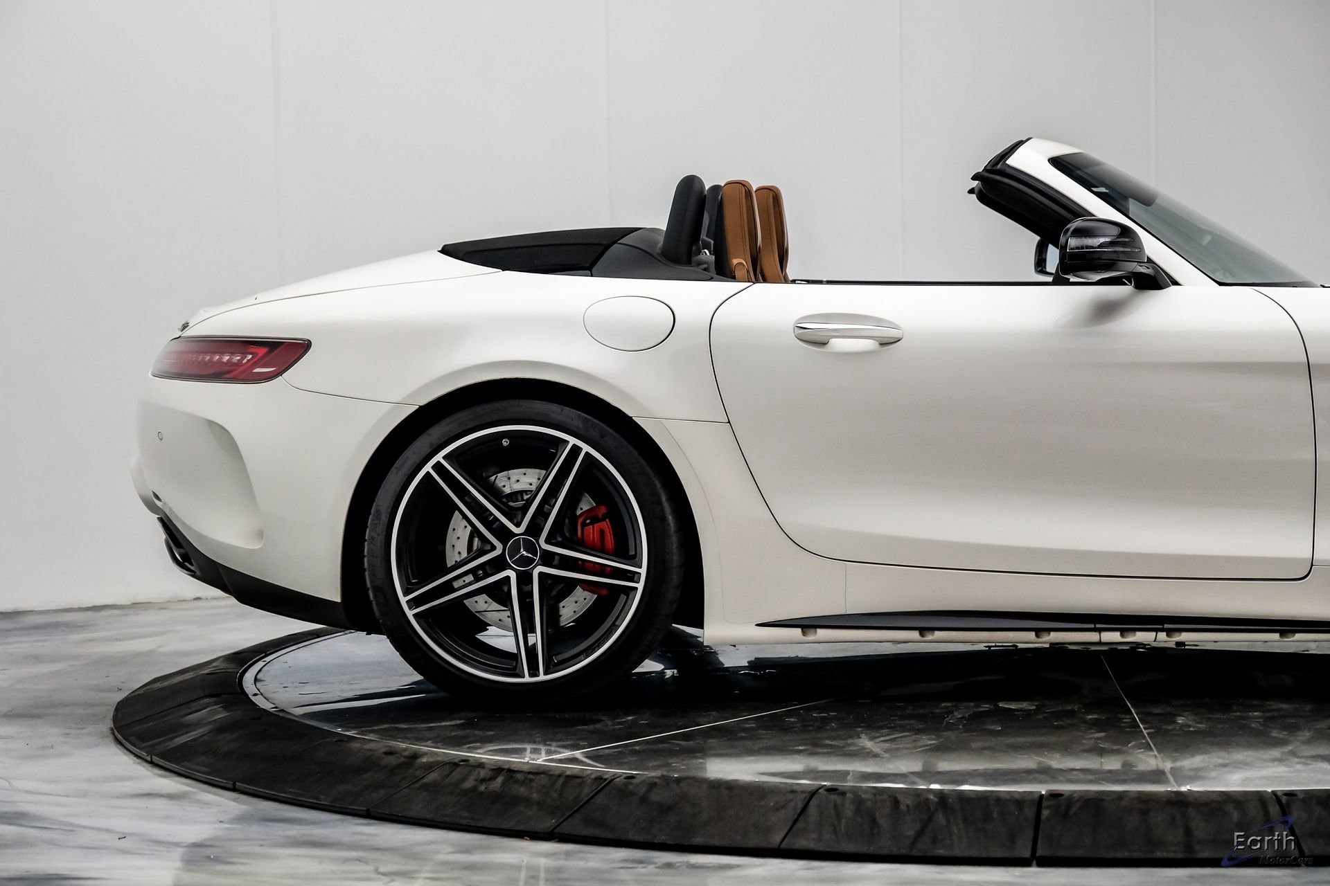 Used 2018 Mercedes-Benz AMG GT C image 28