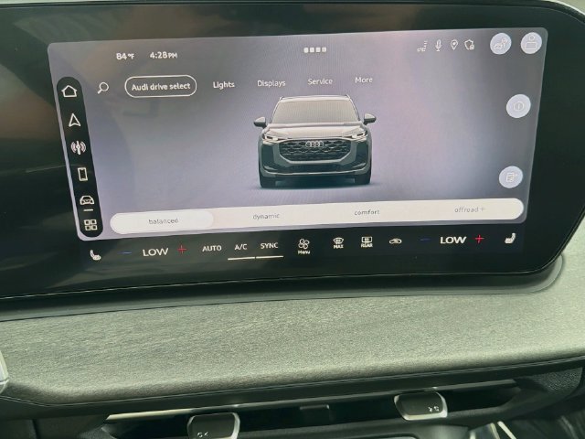 New 2026 Audi Q3 quattro 2.0T AWD/4WD image 30