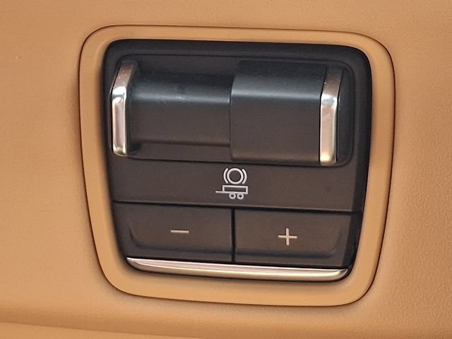Certified 2026 Cadillac Escalade IQ Luxury 2 w/ LPO, Premium Carpet Package AWD/4WD image 24
