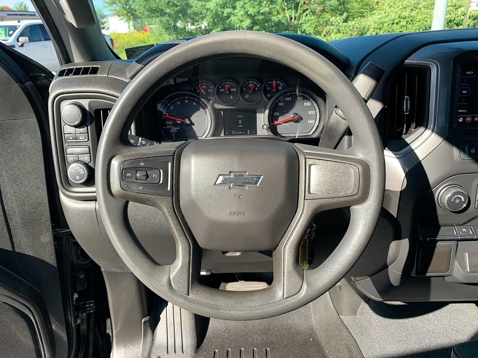 Certified 2020 Chevrolet Silverado 1500 Custom w/ Rally Edition AWD/4WD image 11