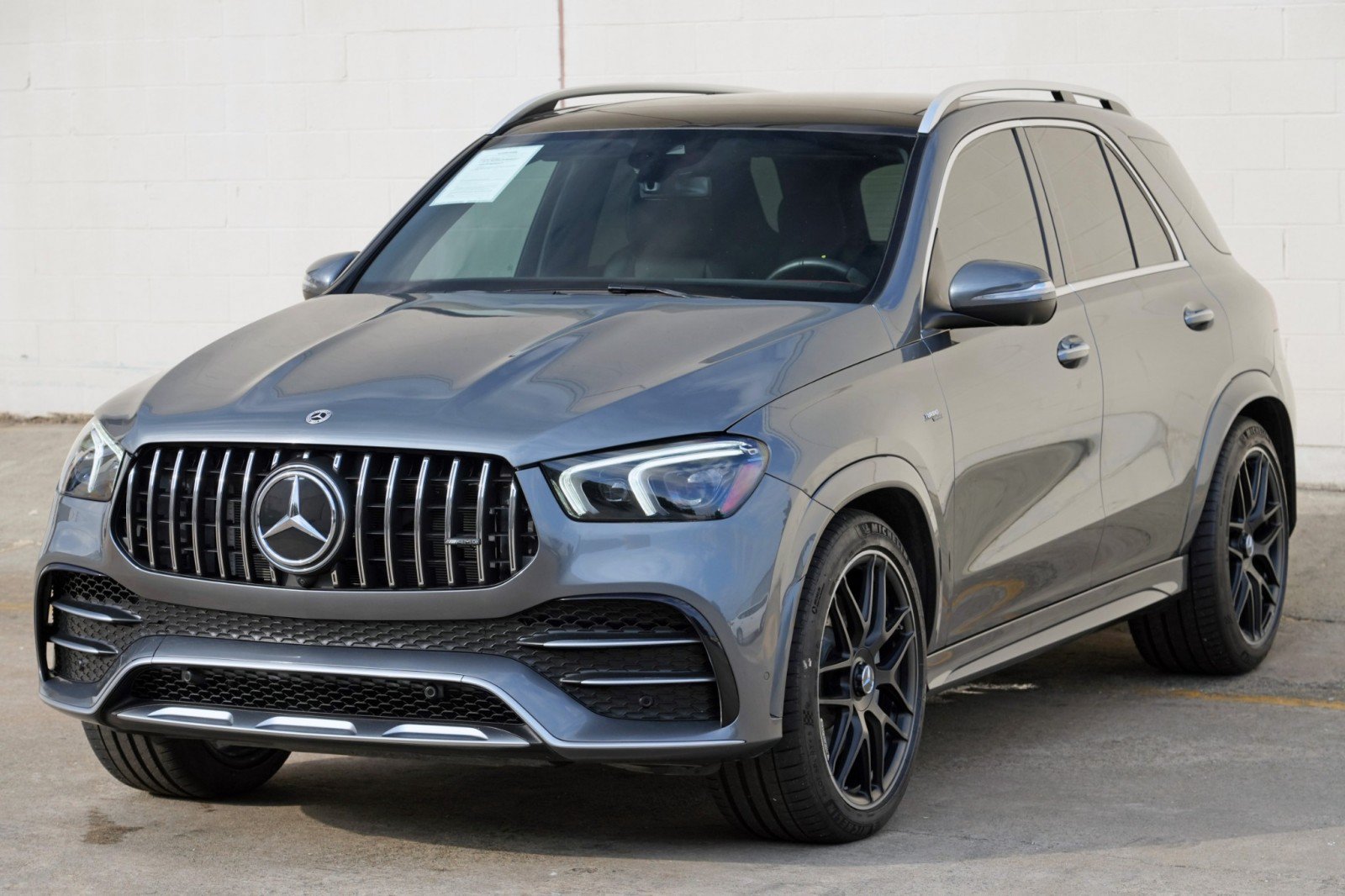 Used 2023 Mercedes-Benz GLE 53 AMG 4MATIC w/ Exterior Lighting Package image 54