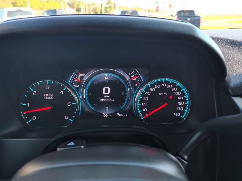 Used 2017 Chevrolet Tahoe LT w/ LT Signature Package AWD/4WD image 23