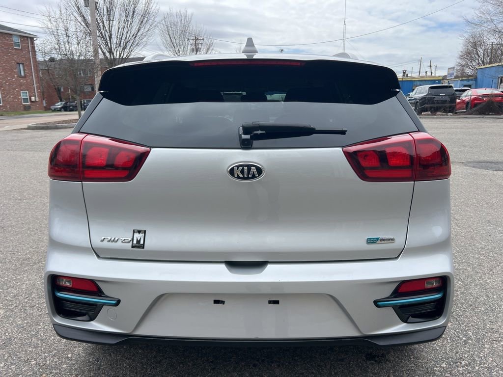 Used 2019 Kia Niro EX w/ Cold Weather Package 2.0 image 4