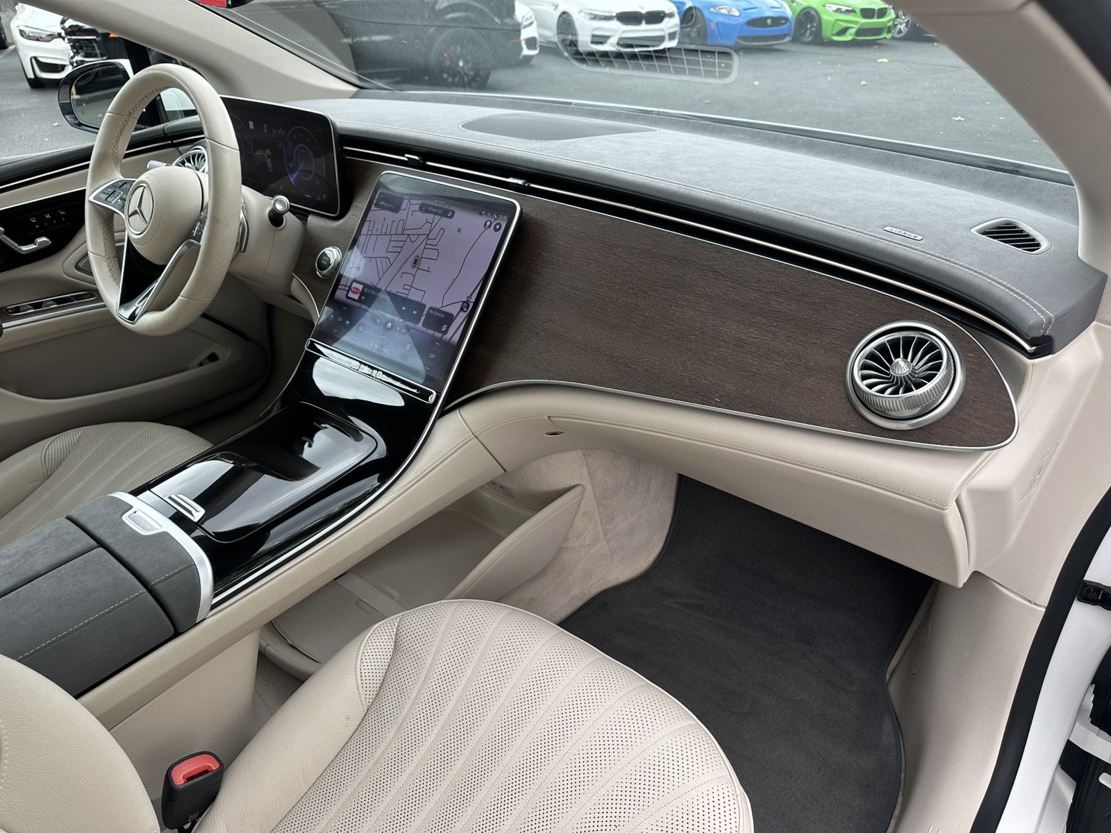 Used 2022 Mercedes-Benz EQS 450+ Sedan image 21