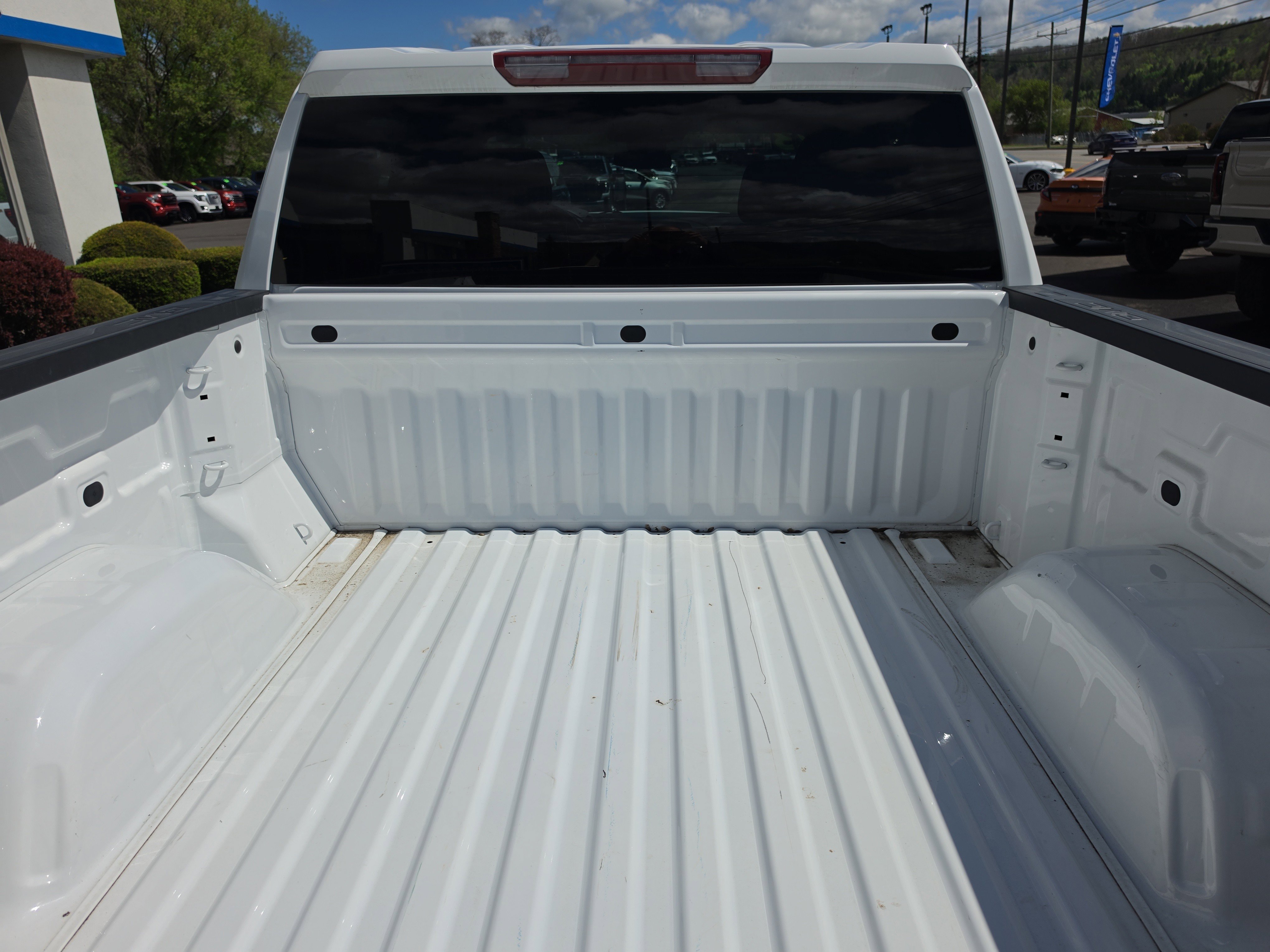 Used 2023 GMC Sierra 1500 Elevation RWD video 5
