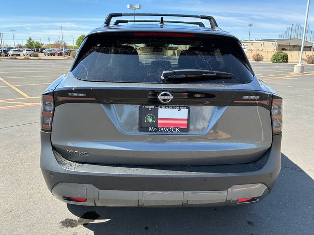 New 2026 Nissan Kicks SV w/ Charging Package FWD image 5