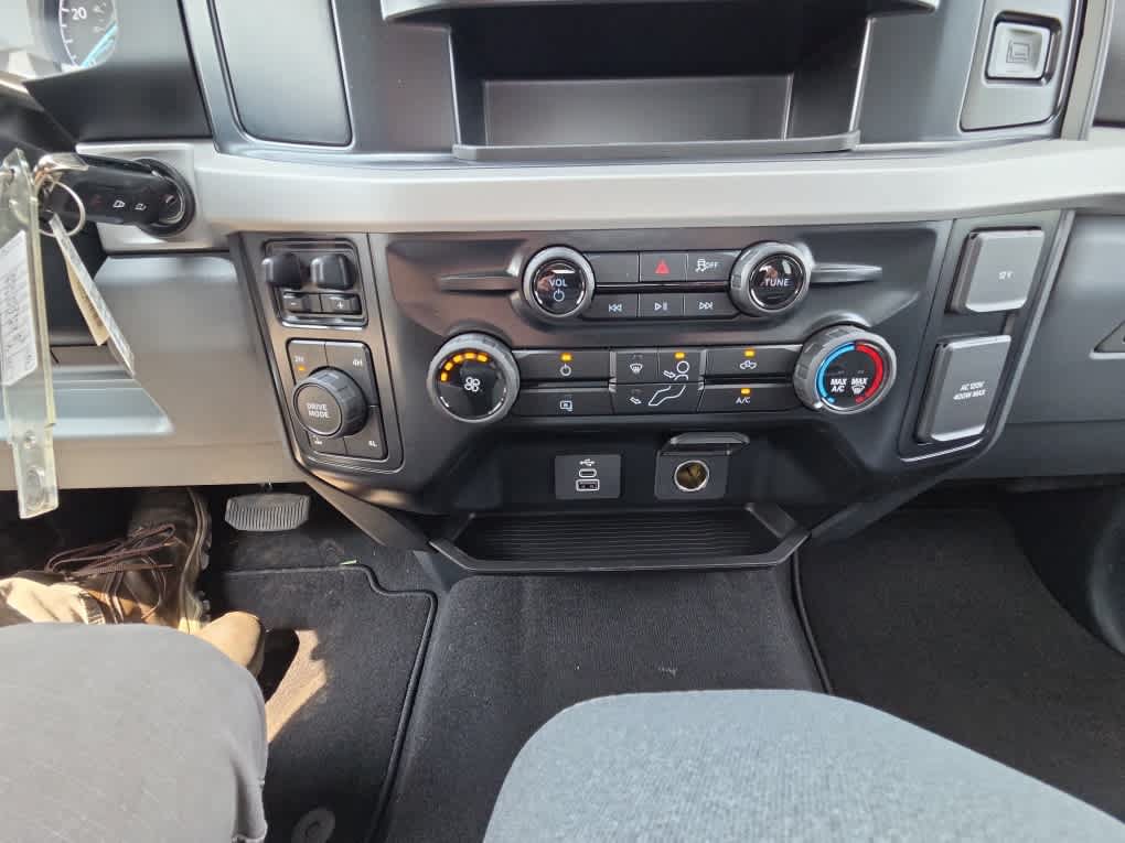 New 2026 Ford F350 XLT AWD/4WD image 48