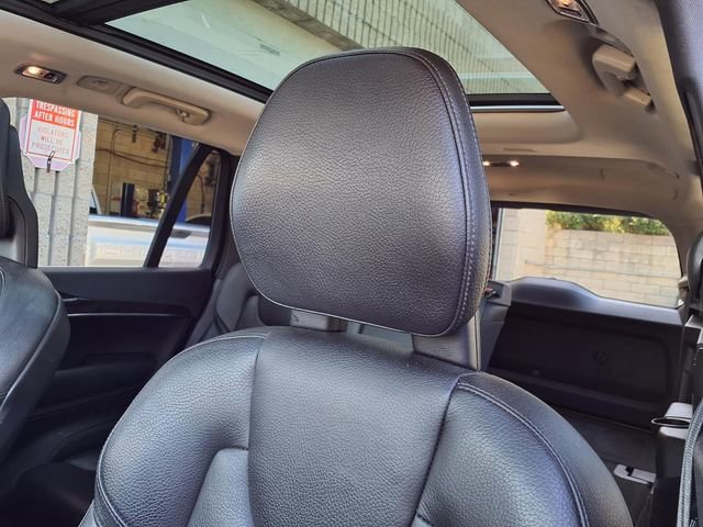 Used 2018 Volvo XC90 T5 Momentum w/ Convenience Package image 31