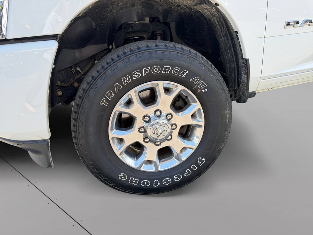 Used 2024 RAM 2500 Laramie w/ Safety Group AWD/4WD image 9