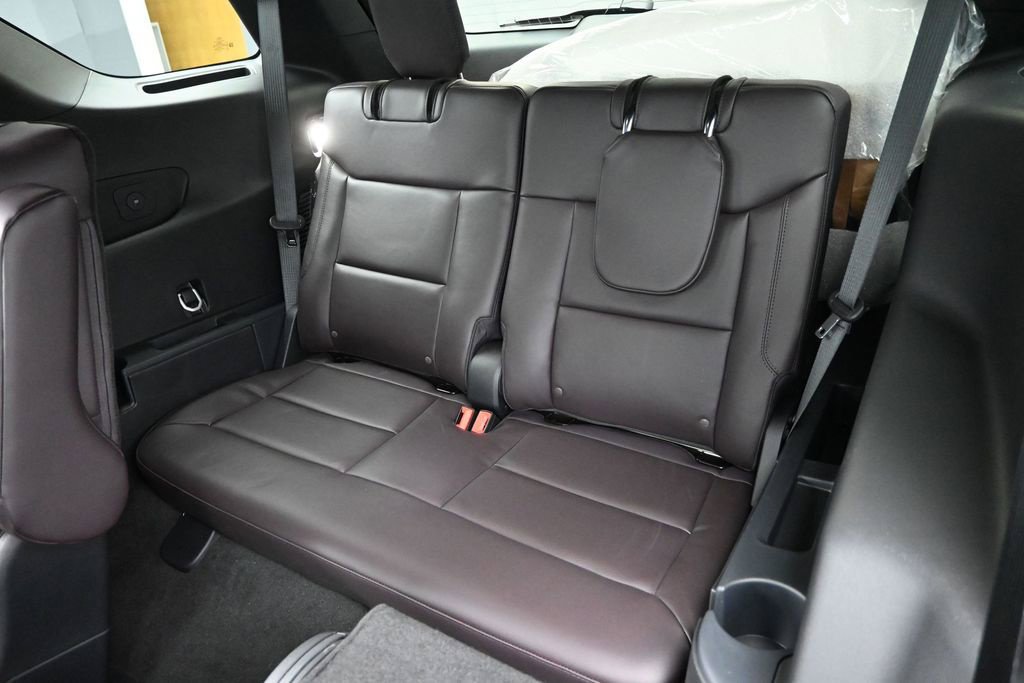 New 2027 Ford Explorer Platinum w/ LUX Leather Package AWD/4WD image 16