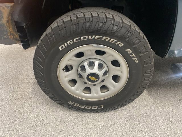 Used 2014 Chevrolet Silverado 2500 LT w/ Interior Plus Package image 14