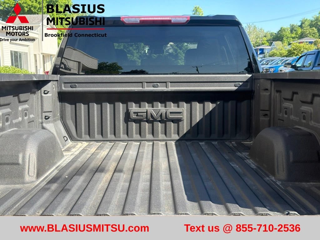 Used 2024 GMC Sierra 1500 Elevation w/ X31 Off-Road Package AWD/4WD image 6