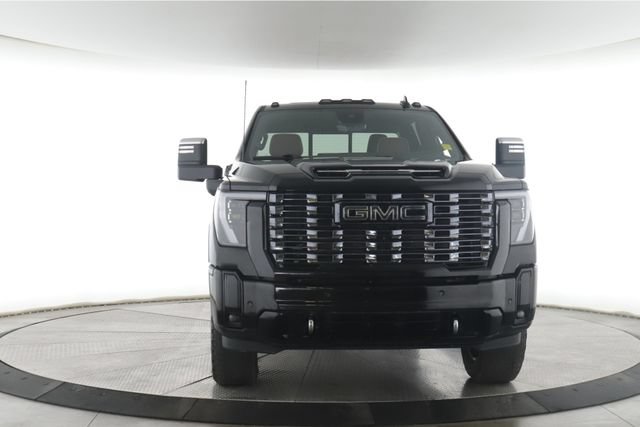 Used 2025 GMC Sierra 2500 Denali Ultimate AWD/4WD image 12