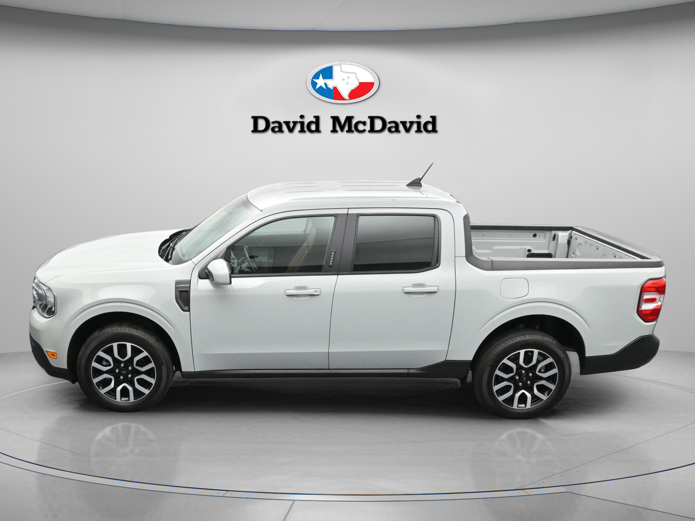 Used 2023 Ford Maverick Lariat w/ Lariat Luxury Package FWD image 39