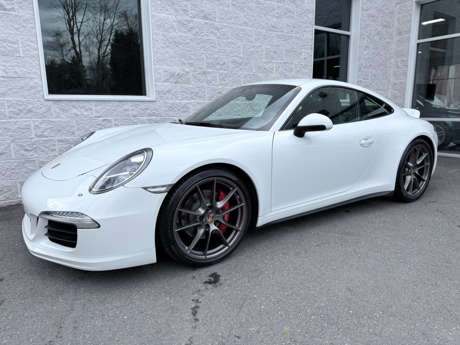 Used 2013 Porsche 911 Carrera 4S AWD/4WD image 2
