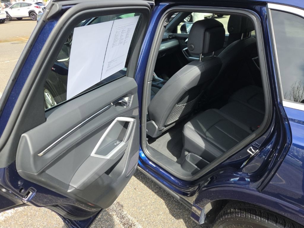 Used 2025 Audi Q3 2.0T Premium AWD/4WD image 15