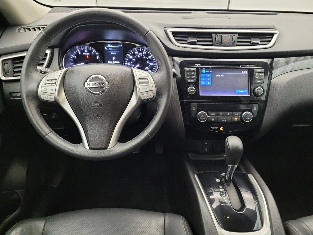 Used 2015 Nissan Rogue SL w/ SL Premium Package FWD image 22