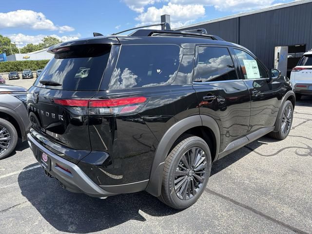 New 2026 Nissan Pathfinder SL w/ SL Premium Package AWD/4WD image 5