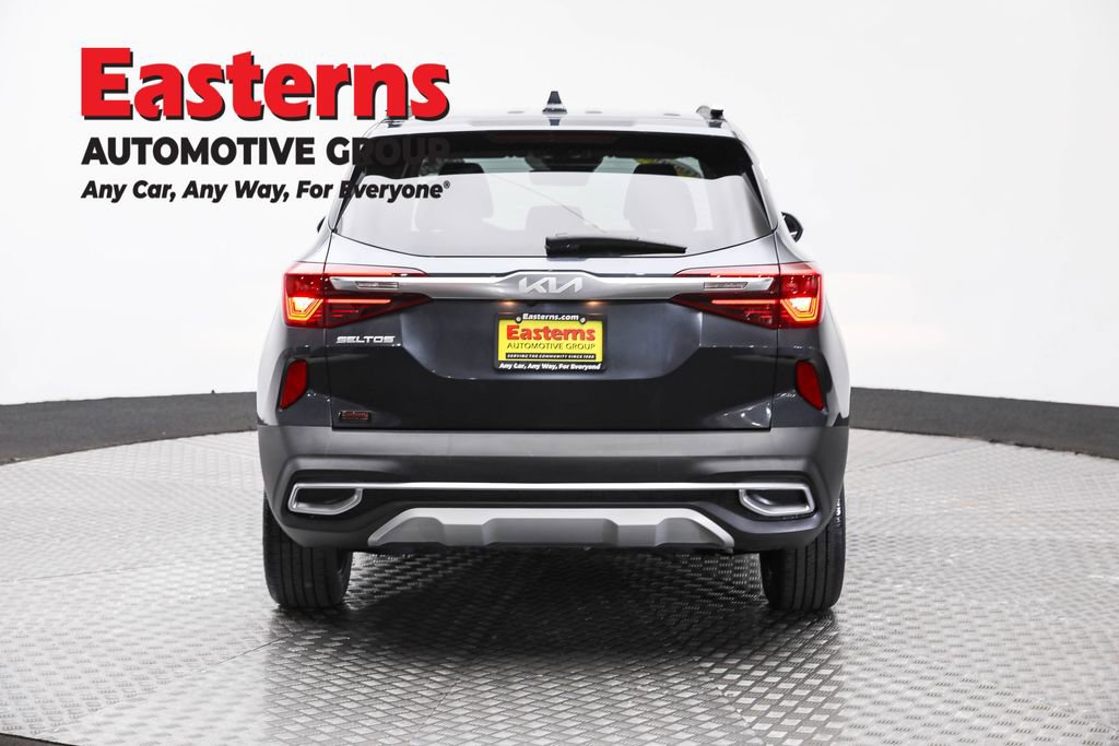 Used 2023 Kia Seltos EX image 6