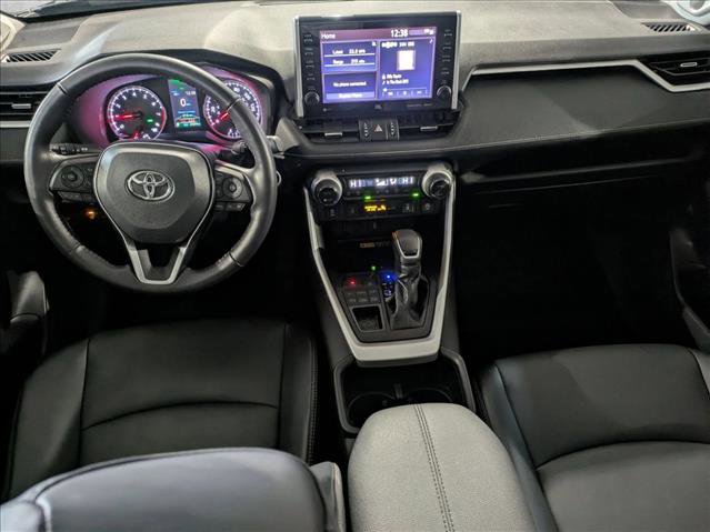 Used 2022 Toyota RAV4 XLE Premium image 23